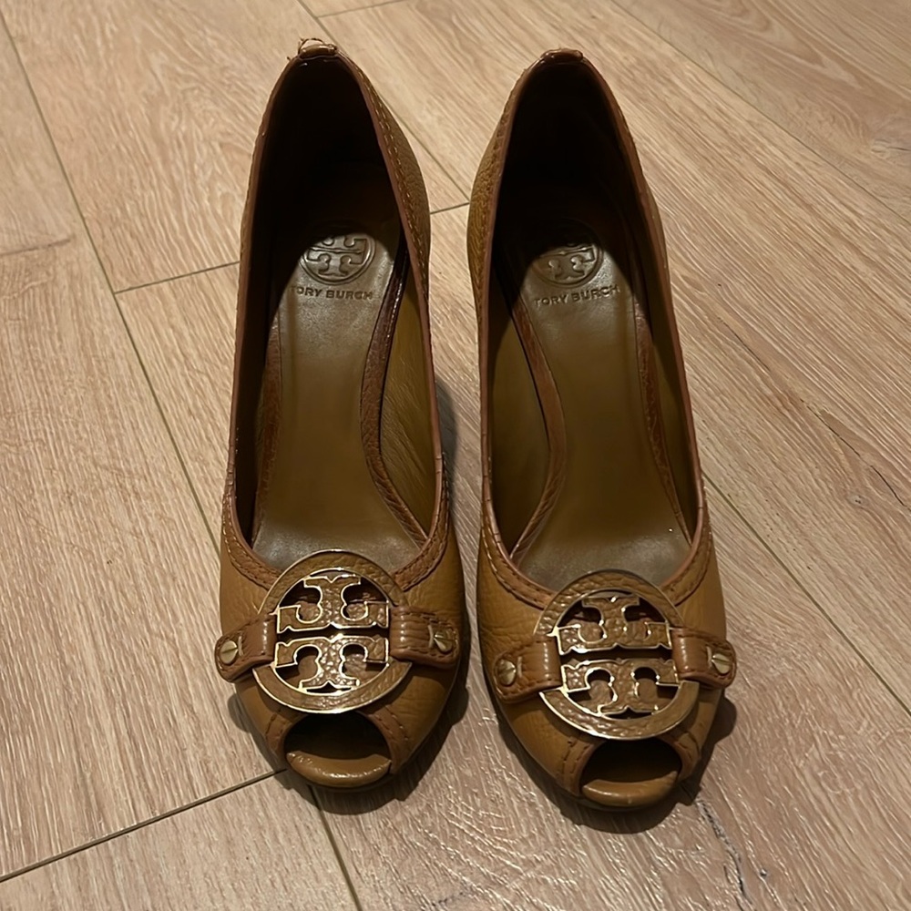 Tory Burch wedges